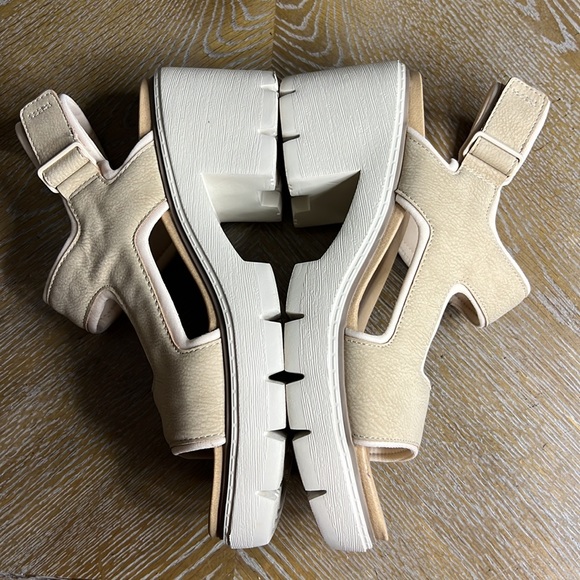 DR. SCHOLL’S Tan Cream (Cuban Sand) Almost There Platform Heel Sandal 9.5 - Picture 8 of 8